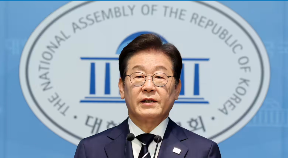 Lee Jae-Myung Leads Poll For S. Korean Presidential Election