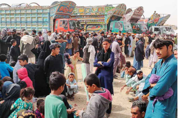 480 Afghan Refugee Families Return Home