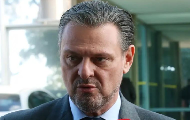 Bird flu: Brazil could resume chicken exports in 28 days, says Agriculture Minister Fávaro