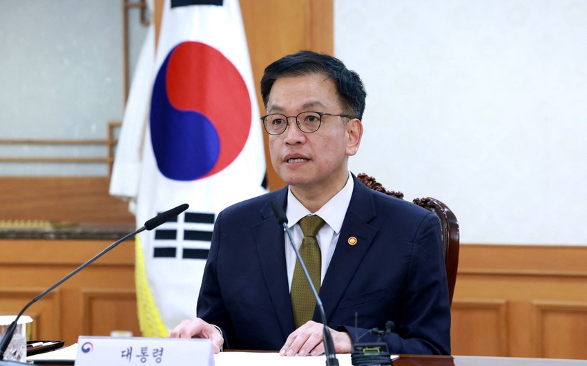 S. Korea’s Finance Minister Offers To Resign Ahead Of Vote On Impeachment