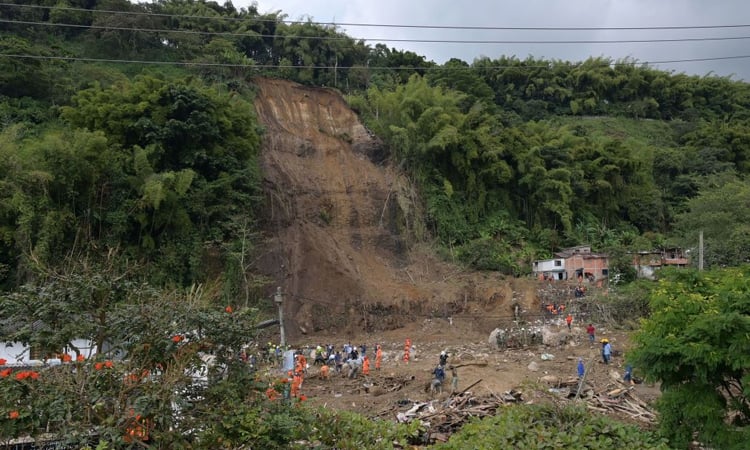 Colombia: Five dead, two missing in landslide caused by heavy rain