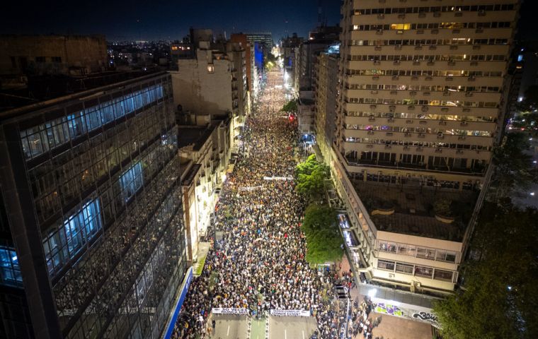 Thousands march in Uruguay’s 30th Silent March demanding justice for the disappeared