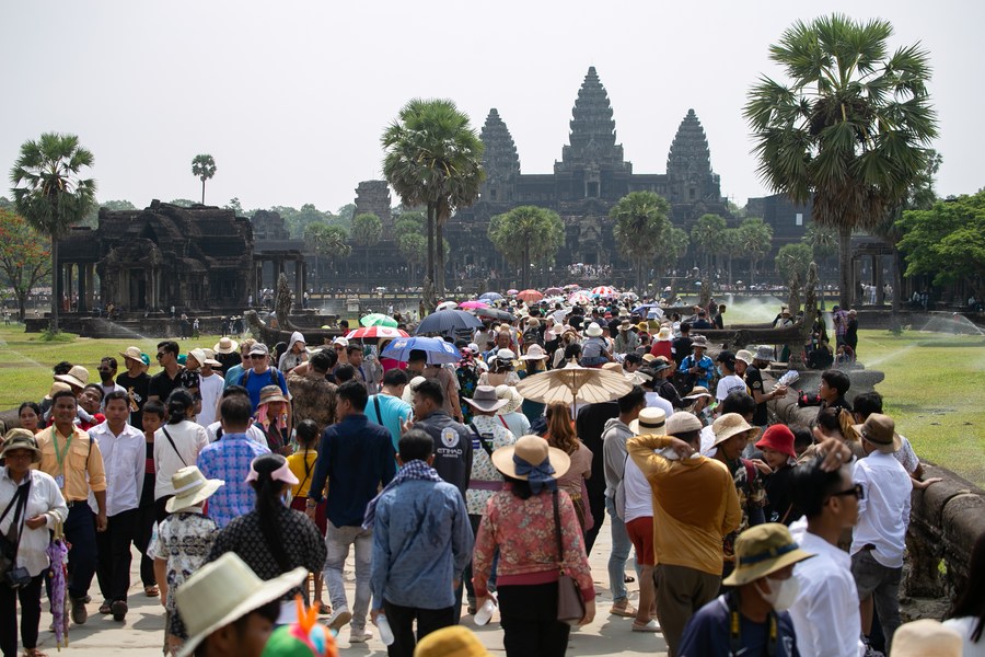 Cambodia Recorded 2.95 Million Int’l Tourists In Jan-May Period
