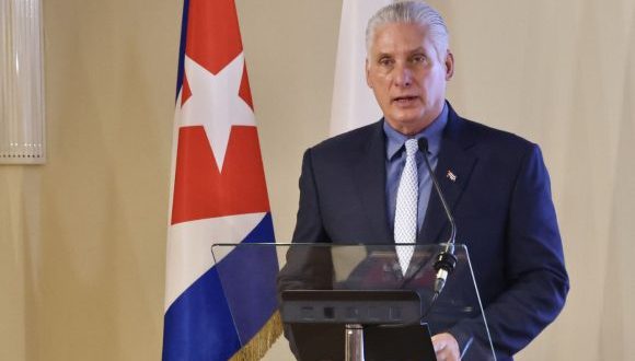 Cuban President begins official visit to Belarus
