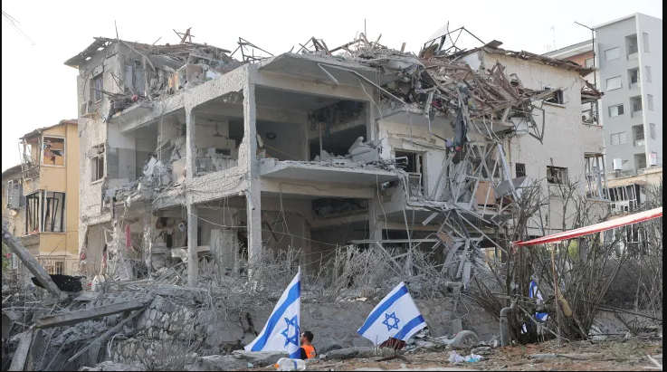 Iran Launches New Wave Of Attacks On Israel In Response To Israeli Airstrikes