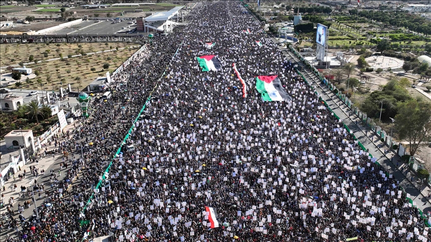 Thousands Of Yemenis Rally In Houthi-Controlled Region In Support Of Gaza, Iran