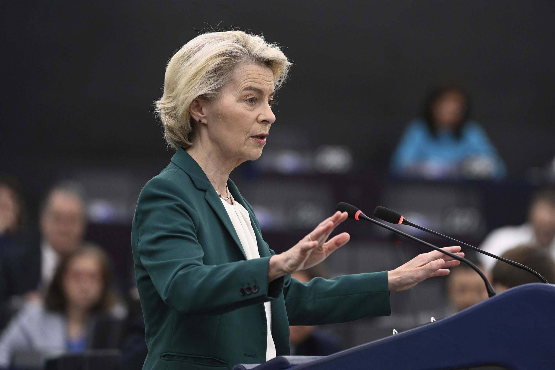 EU Seeks Trade Deal Framework With U.S., Keeps Retaliation Option Open: Officials