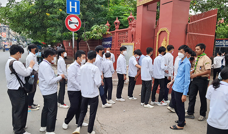 Cambodia Postpones High School Exit Exam Due To Border Clashes
