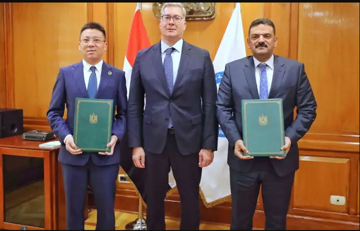 Egypt, Chinese Firm Sign MoU On Phosphate Exploration
