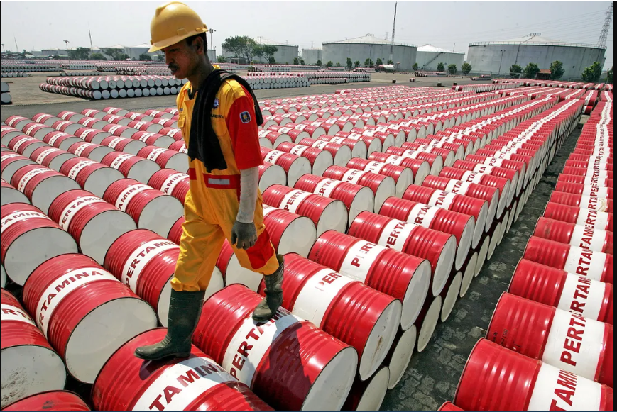 Indonesia Aims To Boost Daily Oil Output To One Million Barrels