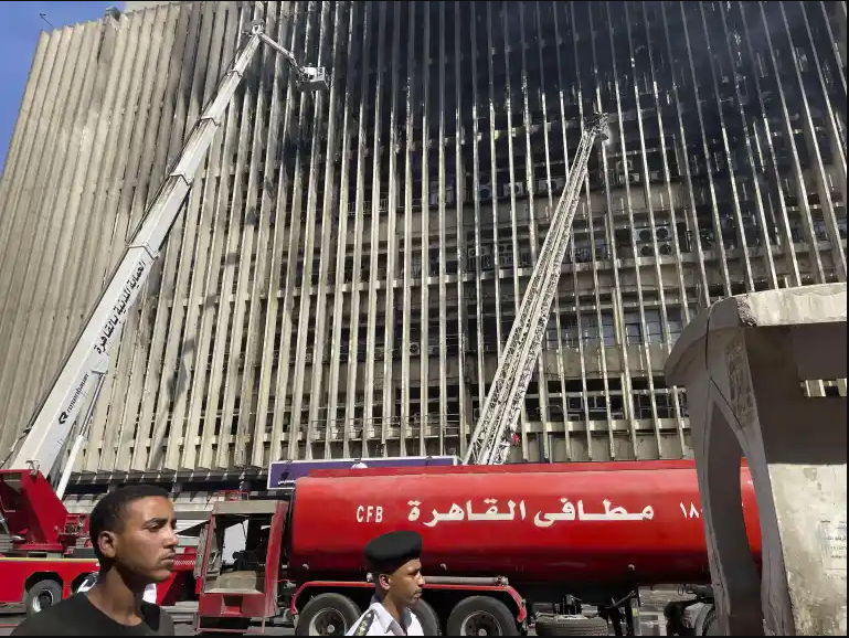 Four Killed, 27 Injured In Cairo Telecom Building Fire