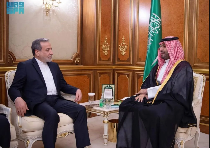Saudi Crown Prince, Iranian FM Discussed Regional Developments, Bilateral Ties