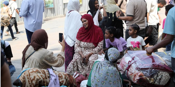 Hundreds of Sudanese depart Cairo on train journey back home