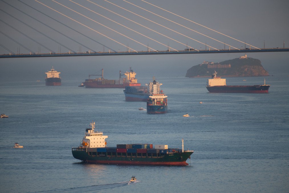 UK joins EU in crippling Russian oil profits with new $47.60 limit