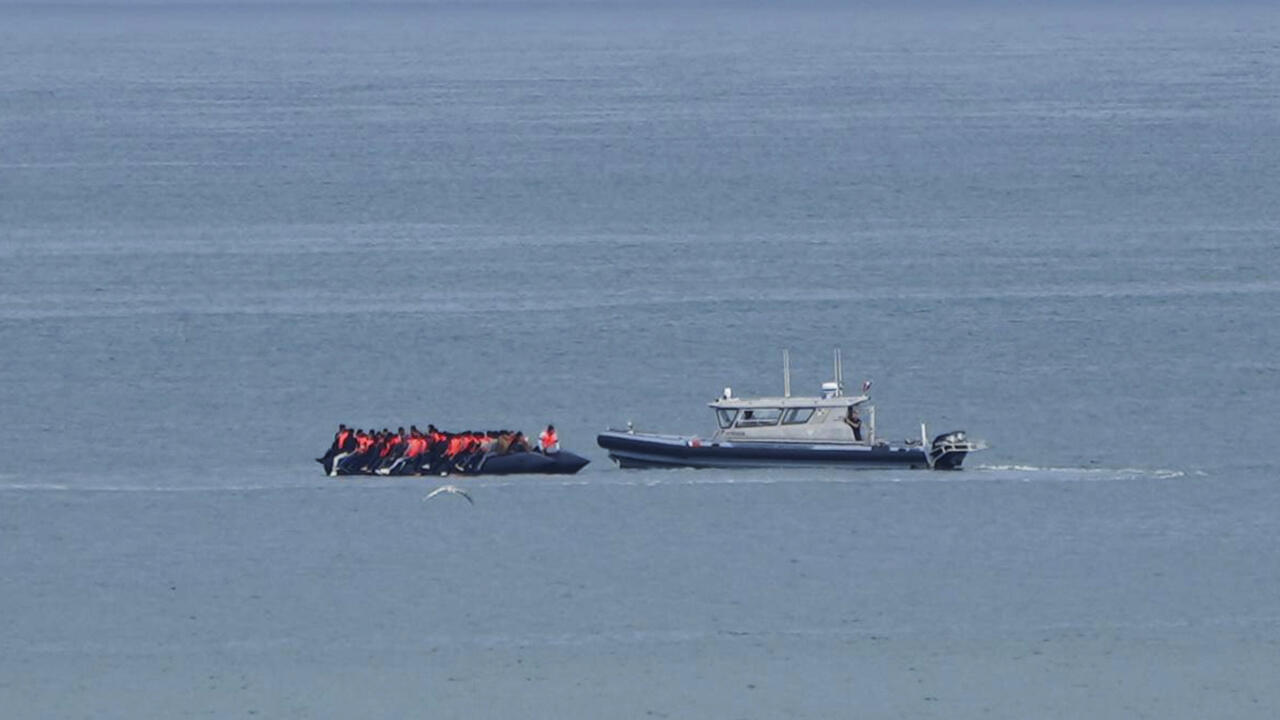 UK: Nearly 20,000 migrants have crossed the English Channel this year, in a record high
