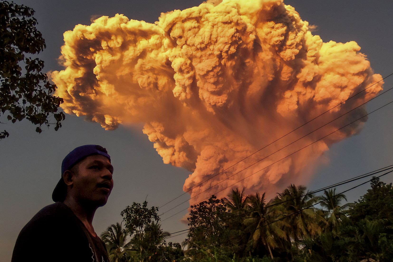 Mt Lewotobi Laki-Laki In Eastern Indonesia Erupted Again, Triggering Flight Warning