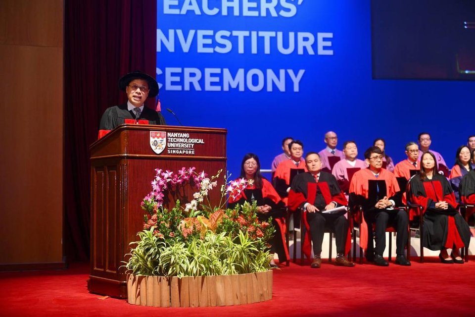 Singapore To Hire 1,000 New Teachers Annually In Coming Years