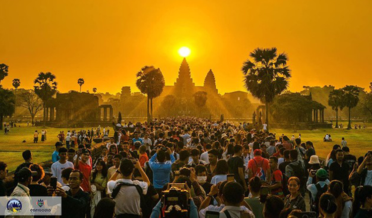Cambodia’s Angkor Wat Ranked TripAdvisor’s Most Attractive Tourist Destination In Asia For 2025: PM
