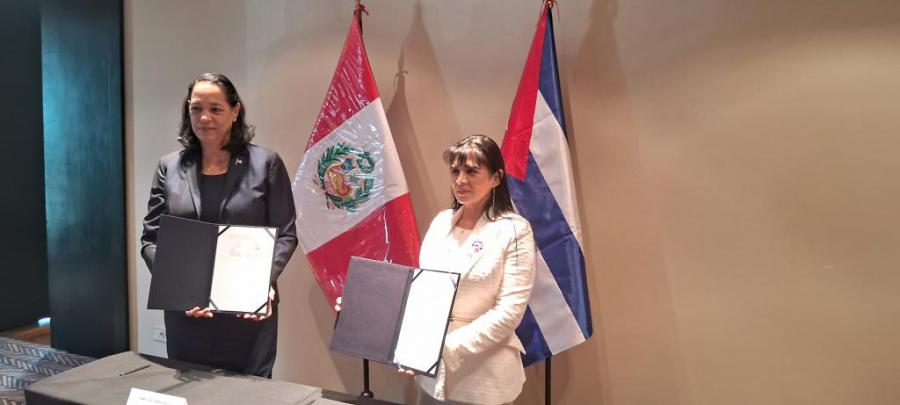 Cuba and Peru strengthen cooperation in tourism