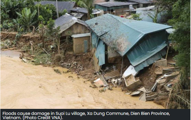 Torrential Rains Leave 10 Dead In N. Vietnam
