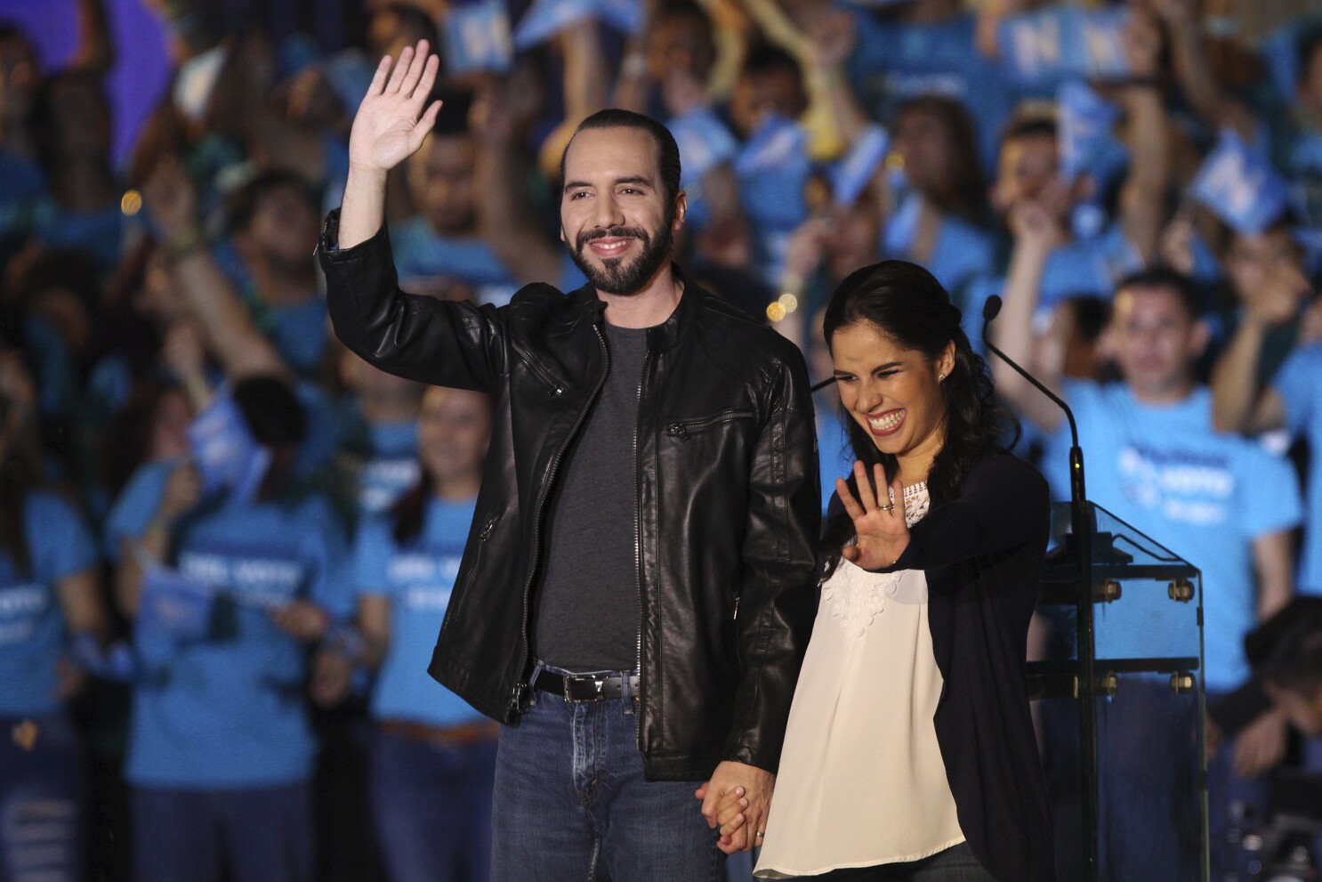 El Salvador approves indefinite presidential reelection and extends terms to 6 years