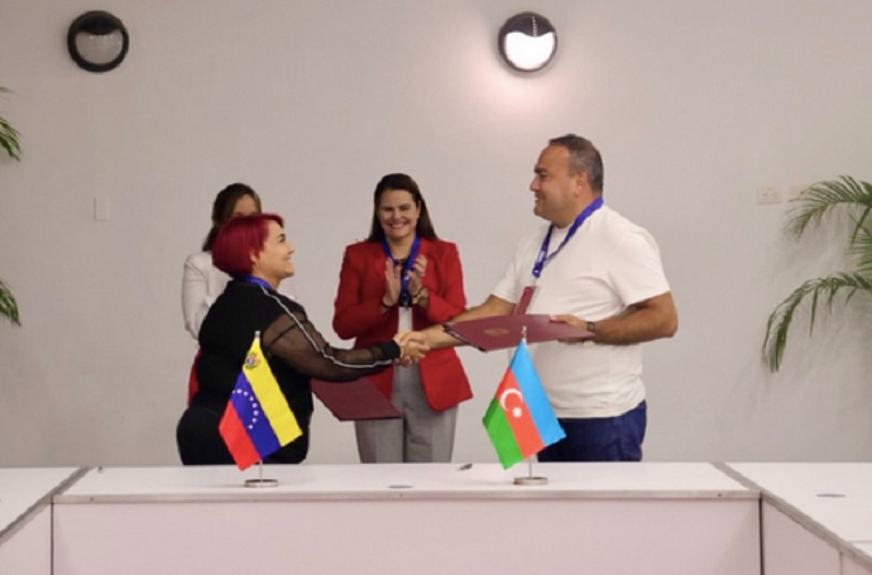 Venezuela and Azerbaijan sign agreement for tourism development