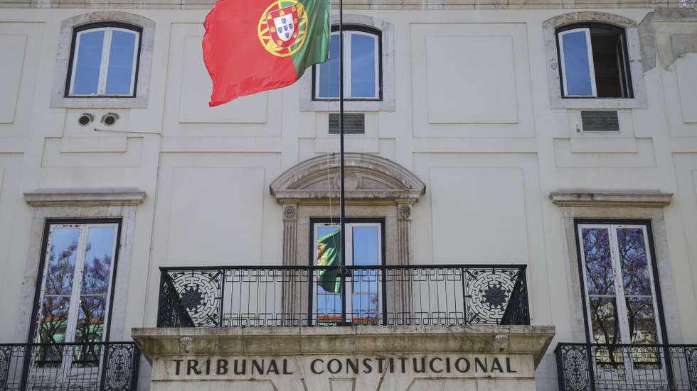 Portugal president vetoes law to tighten immigration rules