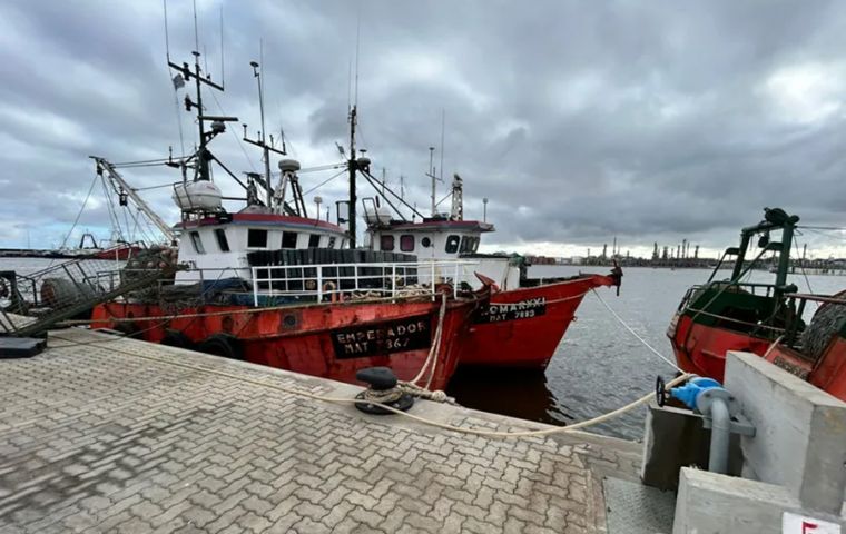 Uruguay’s fishing conflict: Armed assemblies and threats amid industry crisis