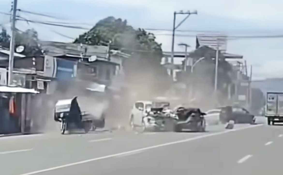 Two Killed In Road Crash In Central Philippines