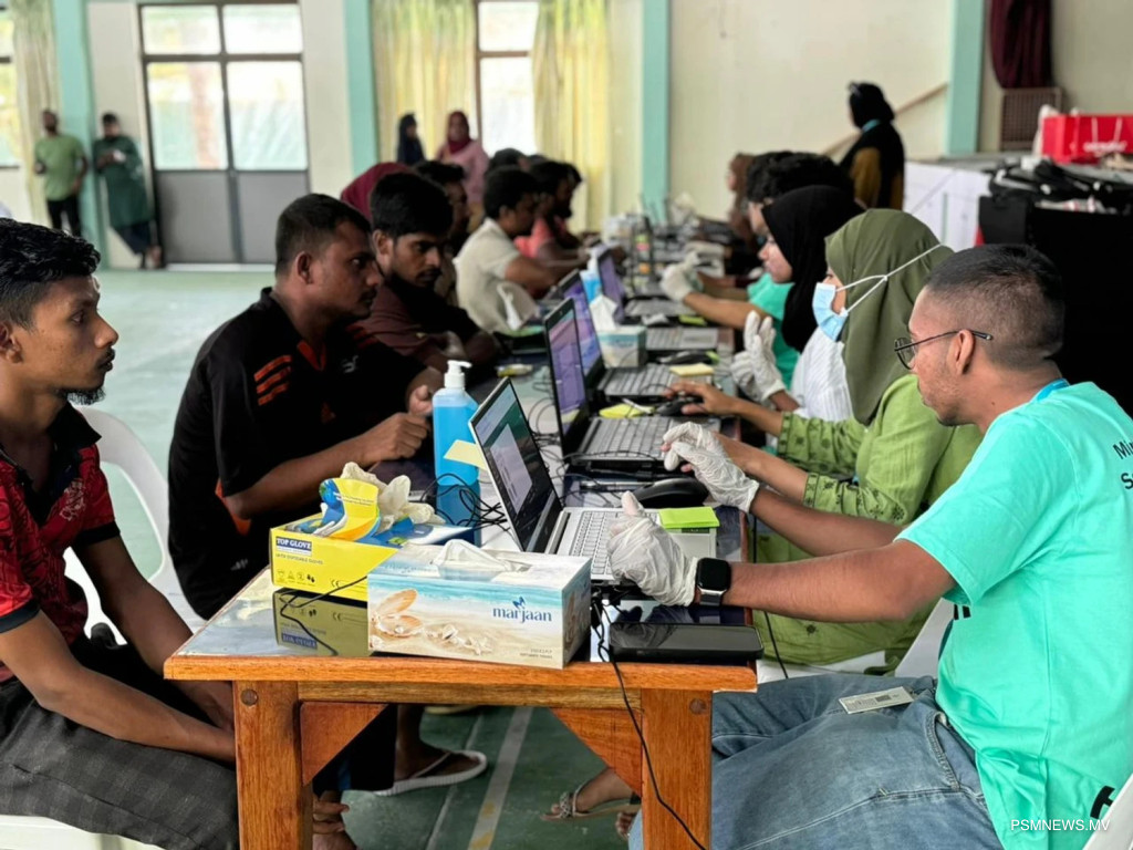 Maldives Records Biometric Data Of Over 174,000 Migrant Workers