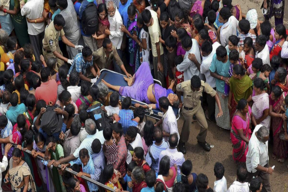 Death Toll Climbs To 39 In Stampede In Southern India