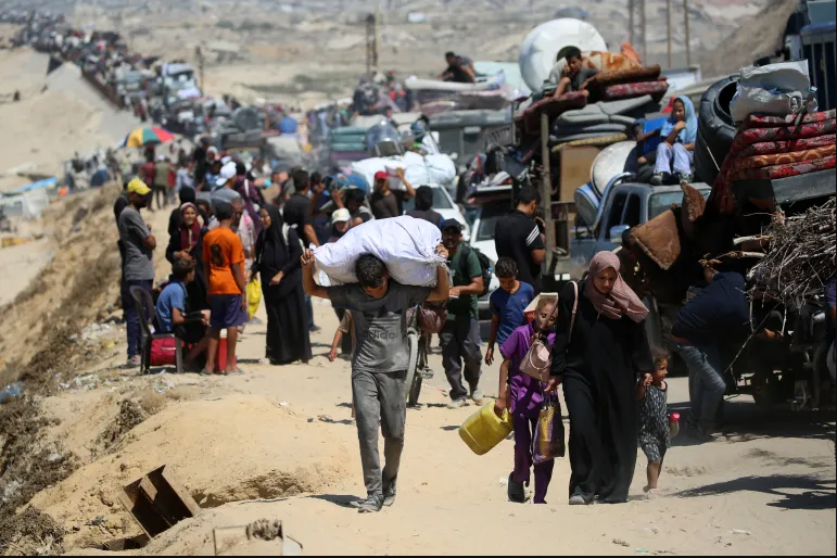 Civilians Flee Gaza City Attacks By All Means Possible – UN