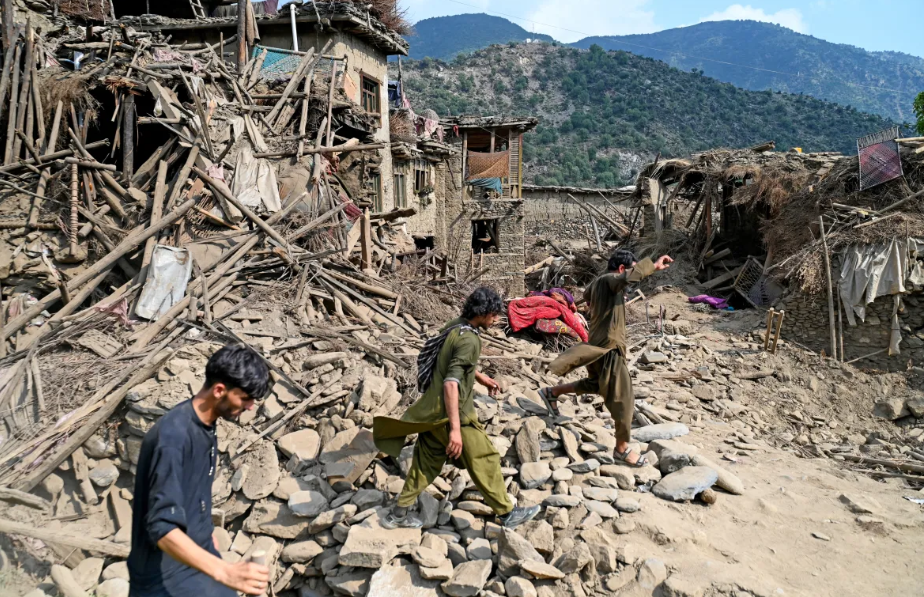 Latest: Eastern Afghanistan Earthquake Death Toll Rises To 1,124, 3,251 Injured