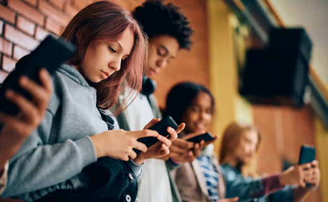French commission recommends banning social media for children under 15, after several pushed towards suicide
