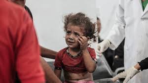 UK: First group of sick, injured Gaza kids London-bound under govt scheme