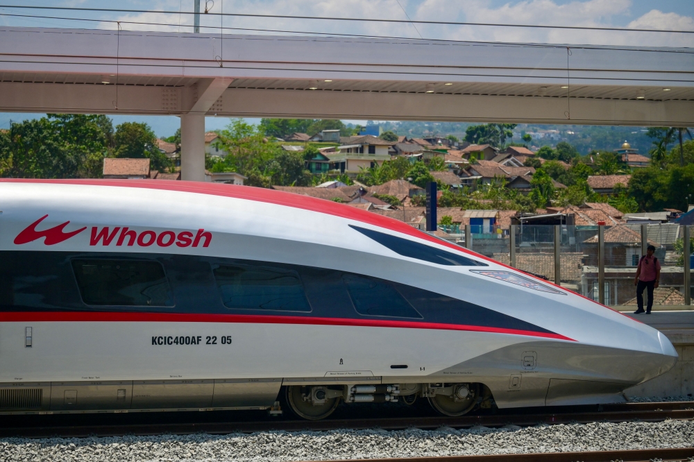 Feature: Indonesia’s Whoosh High-Speed Train Marks Two Years Of Operation