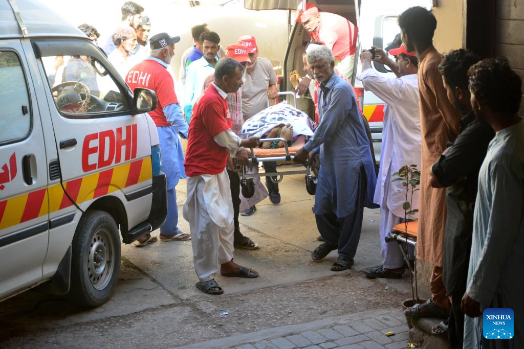 13 Killed, 33 Injured In Two Road Accidents In SW Pakistan