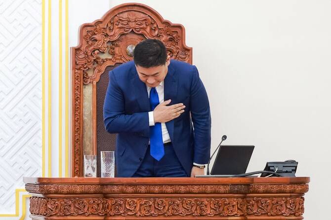 Urgent: Mongolian Parliament Passes Resolution To Dismiss PM