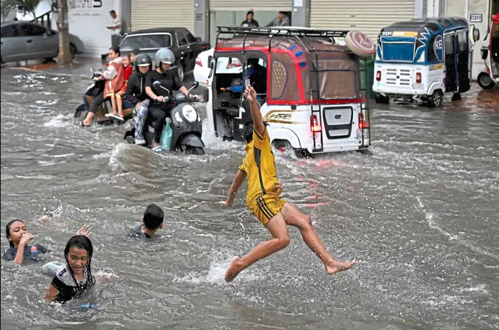 Cambodia Launches Campaigns To Prevent Child Deaths From Road Crashes, Drowning