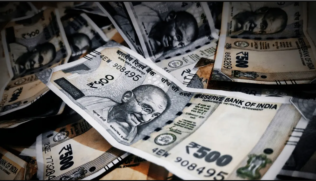 India’s Forex Reserves Fell By 2.33 Billion USD