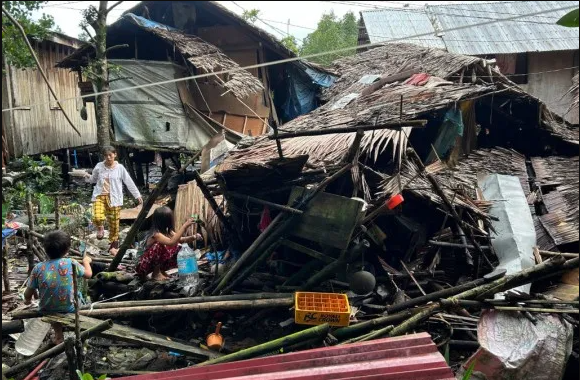 Magnitude 7.5 Earthquake Hit Southern Philippines