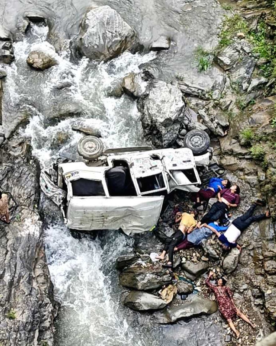 Eight Killed, 28 Injured As Pickup Vehicle Fell Into Gorge In India’s Maharashtra