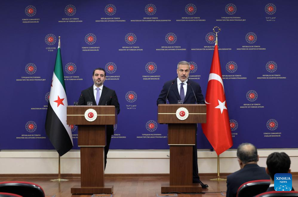 Syria’s Foreign Affairs Chief Urges Kurdish Forces To Implement March Agreement “Without Delay”