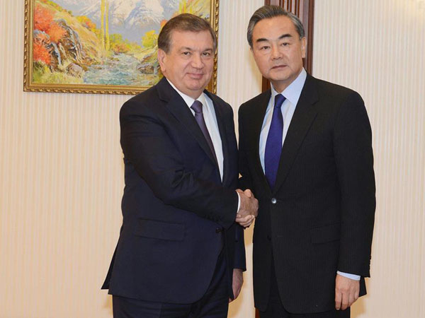 Uzbek President Met Chinese FM