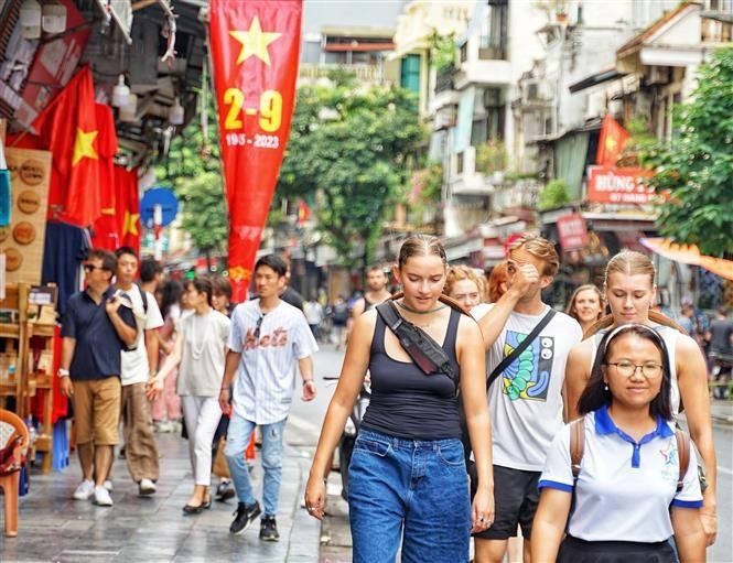 Hanoi Welcomed Nearly 31 Million Visitors In First 11 Months Of Year