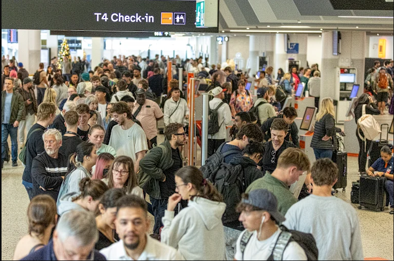 Australian Airports Thrown Into Chaos As Airbus A320 Planes Recalled Worldwide