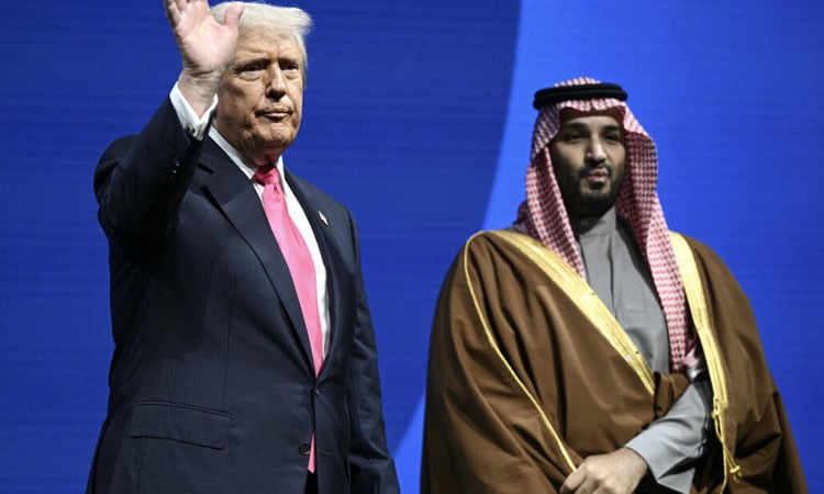 US: Pres Trump says will work to end Sudan war at Saudi prince’s request